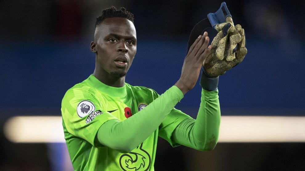 Chelsea Keeper Mendy Rejects New Contract Offer