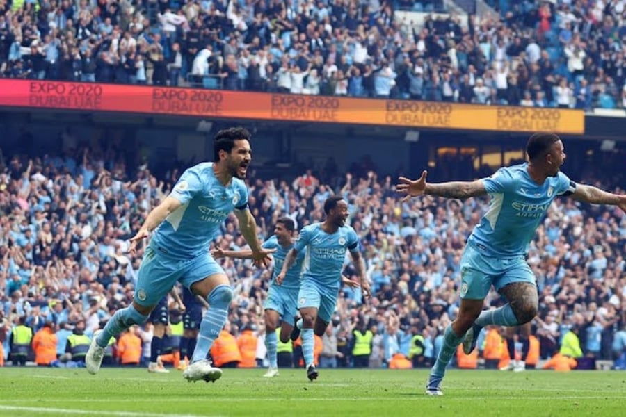 Man City Pull Comeback Against Gerrard's Aston Villa To End 