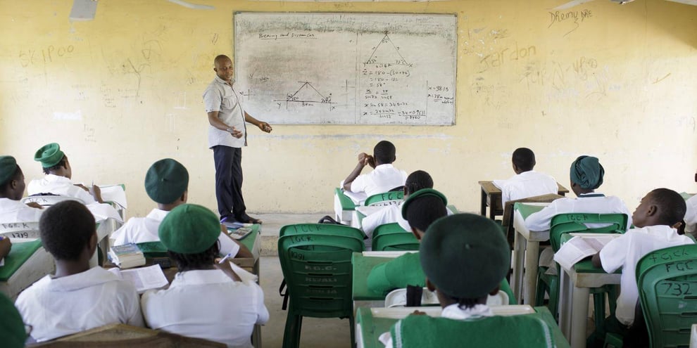 Kwara Teachers To Get Tablets, Smartphones As KwaraLEARN Beg