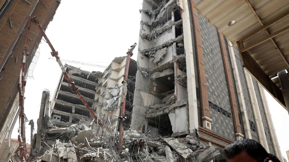 Iran Building Collapse Kills Four, Injure Dozens Others