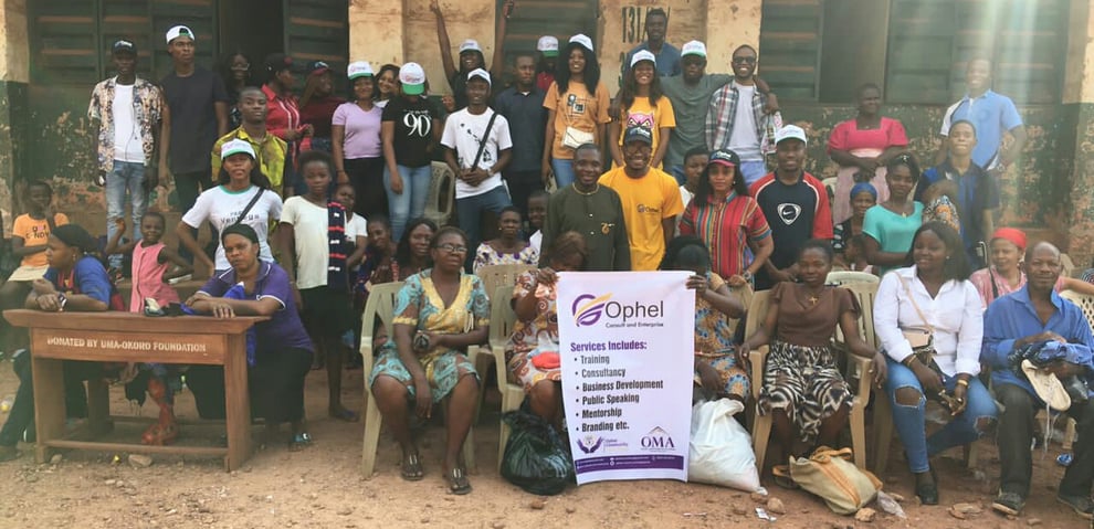 NGO Provides Succour To Over 100 Indigent Families In Enugu 
