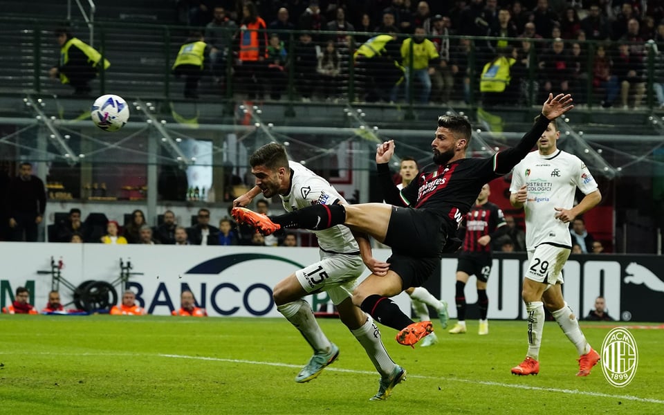 Serie A: Giroud Volleys AC Milan To Second Past Spezia