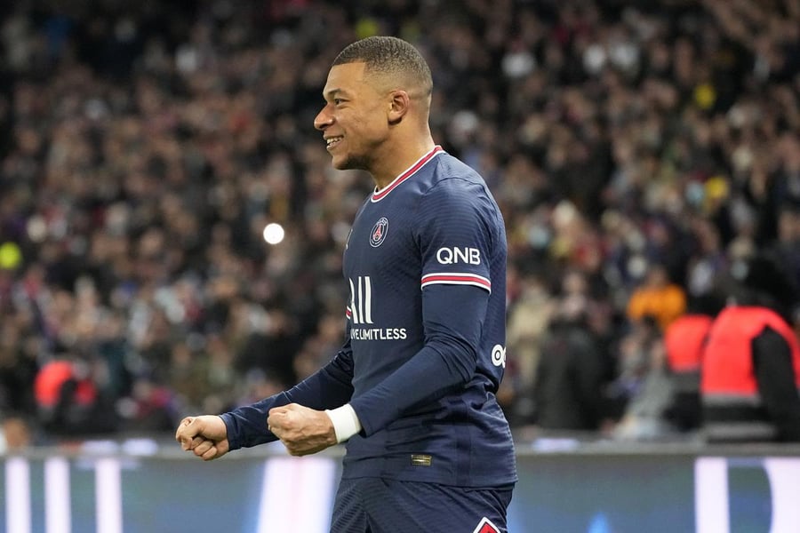 Mbappe Named PSG Ligue 1 Player Of The Season Ahead Of Messi