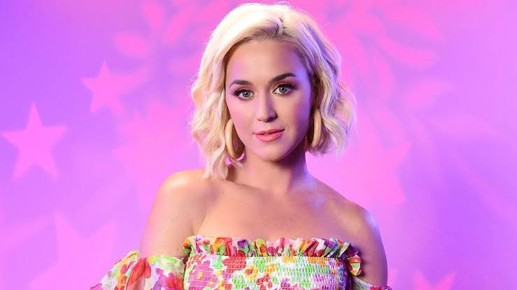 Katy Perry To Host Podcast Series On Elizabeth Taylor