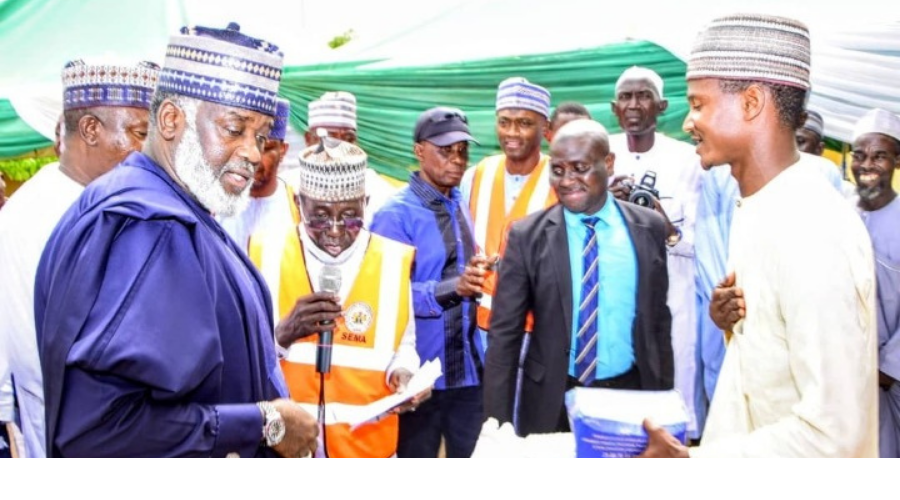 Kano Commends NEMA For Support Of Disaster Victims 