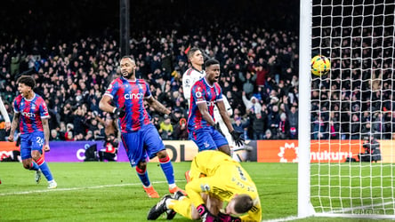 EPL: Crystal Palace Hold Man Utd As Winning Streak Halts At 