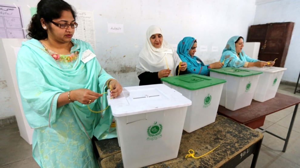 Pakistan Election Panel Seeking To Remove President's Role I