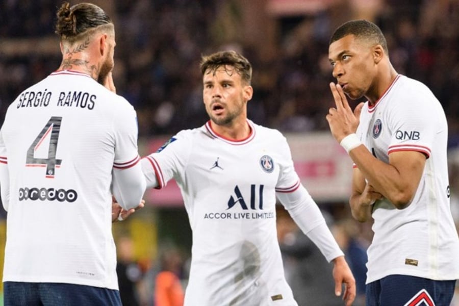Ligue 1 Champions PSG Held By Strasbourg Despite Mbappe's Br
