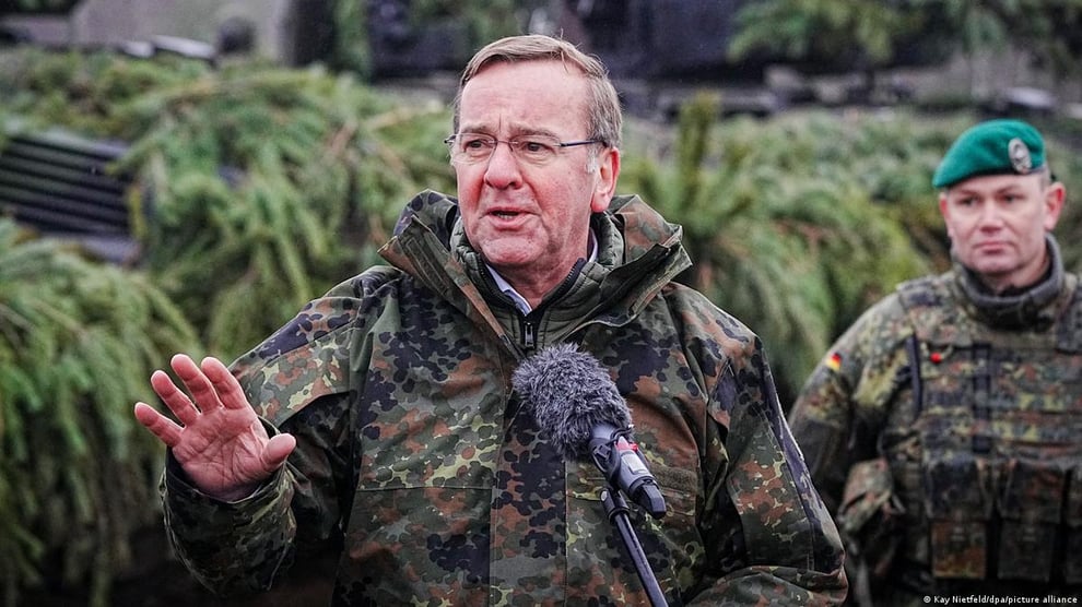 German Defense Minister Supports Limited Encroachments On Ru