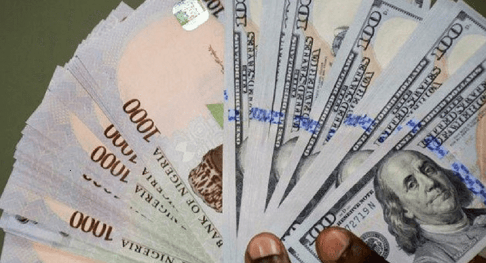 Naira Drops By 0.31%, Exchanges At 420.23 To Dollar