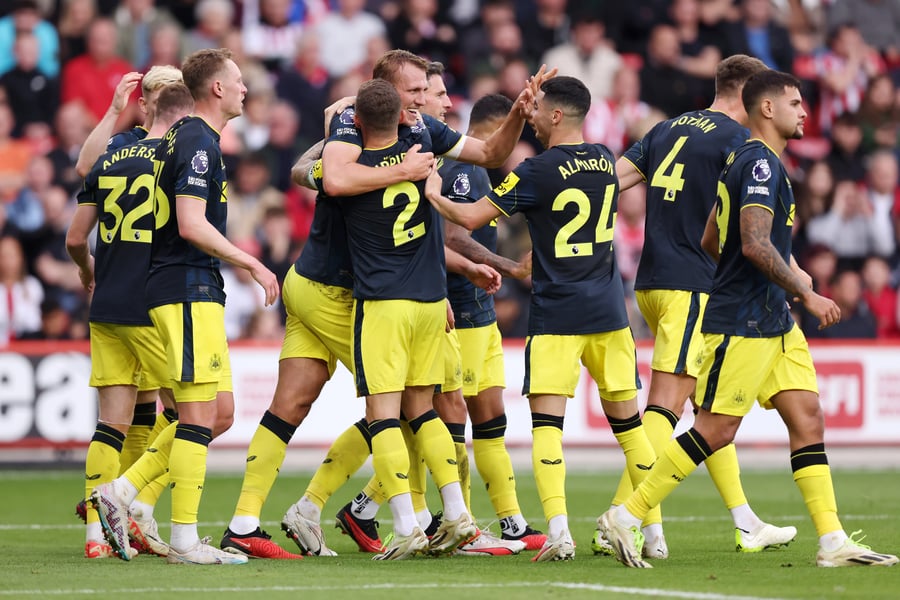 Newcastle Score Eight In Rout Of Sheffield United