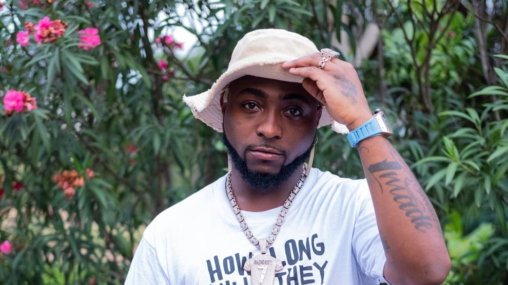 Davido Replies Twitter User Who Blamed Him For His Son's Dea