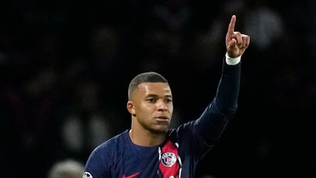 Mbappe Inspires PSG To Redemption Victory In Champions Leagu