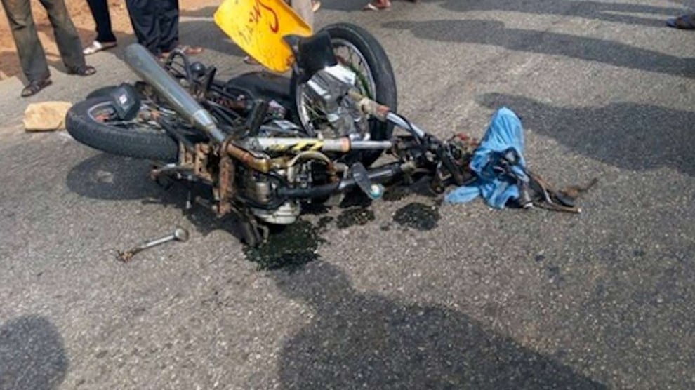 Speeding Vehicle Crushes Three Commercial Motorcyclists To D