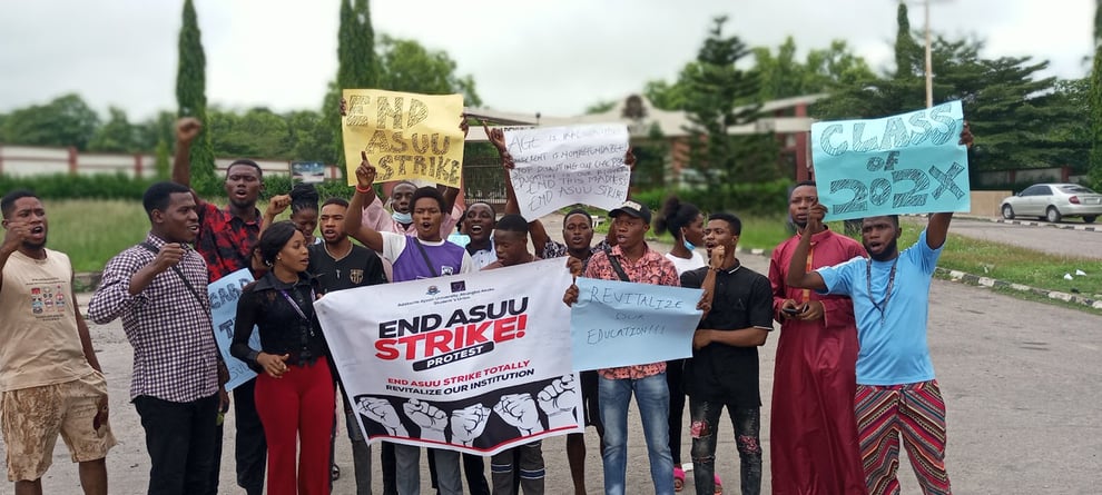 ASUU: NANS Protests Prolonged Strike In Ekiti