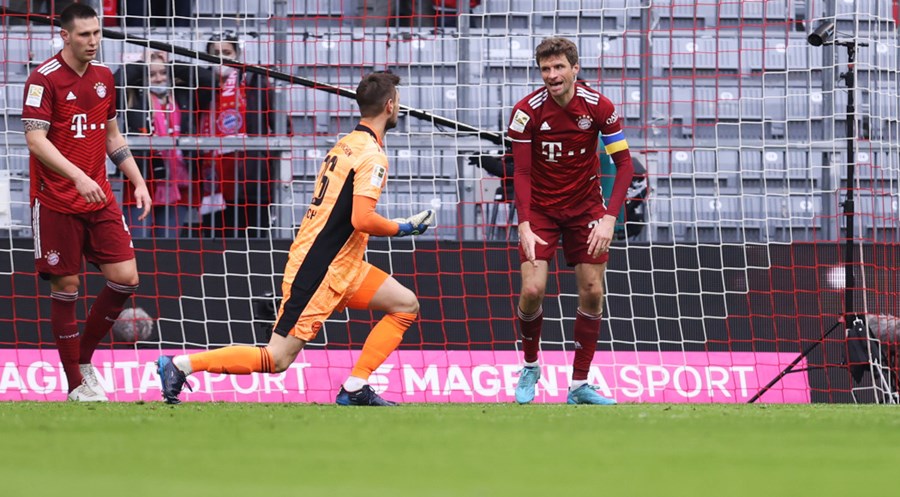 Bundesliga: Mueller's Own Goal Cost Bayern As Leverkusen Sal