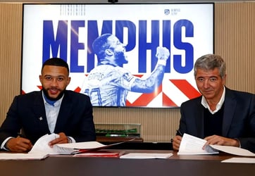 Transfer: Depay Switches To Atletico Madrid From Barcelona