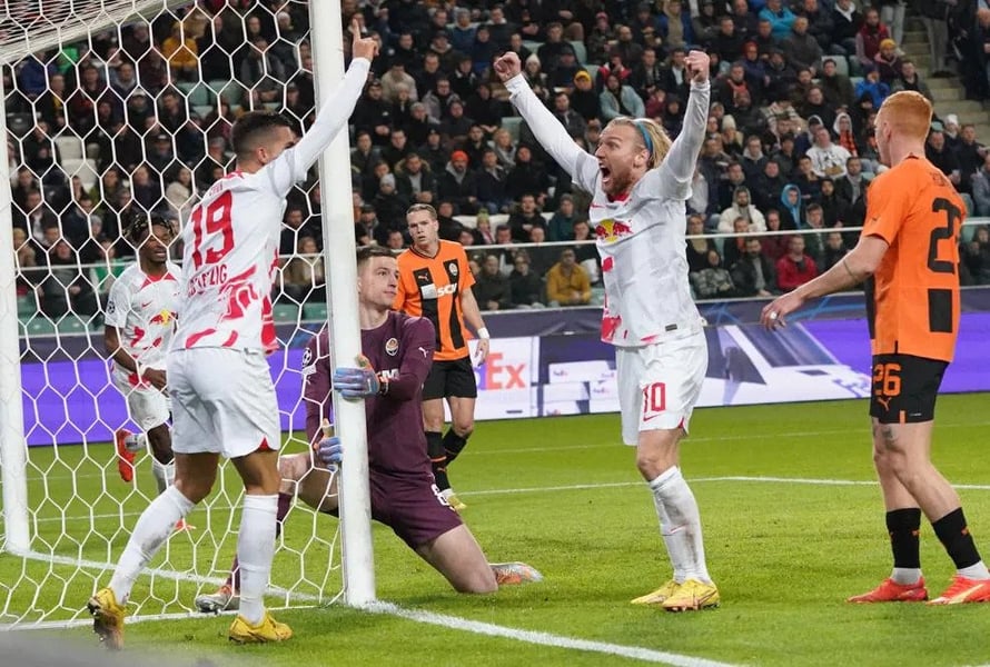 UCL: Leipzig Cruise Past Shakhtar To Qualify, Werner Injured