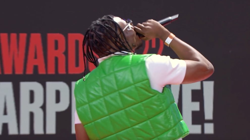 Watch As Pheelz Gives ‘Finesse’ Energy At 2022 BET Award
