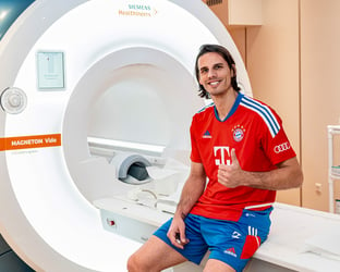 Transfer: Bayern Munich Sign 35-Year Old Sommer To Replace I