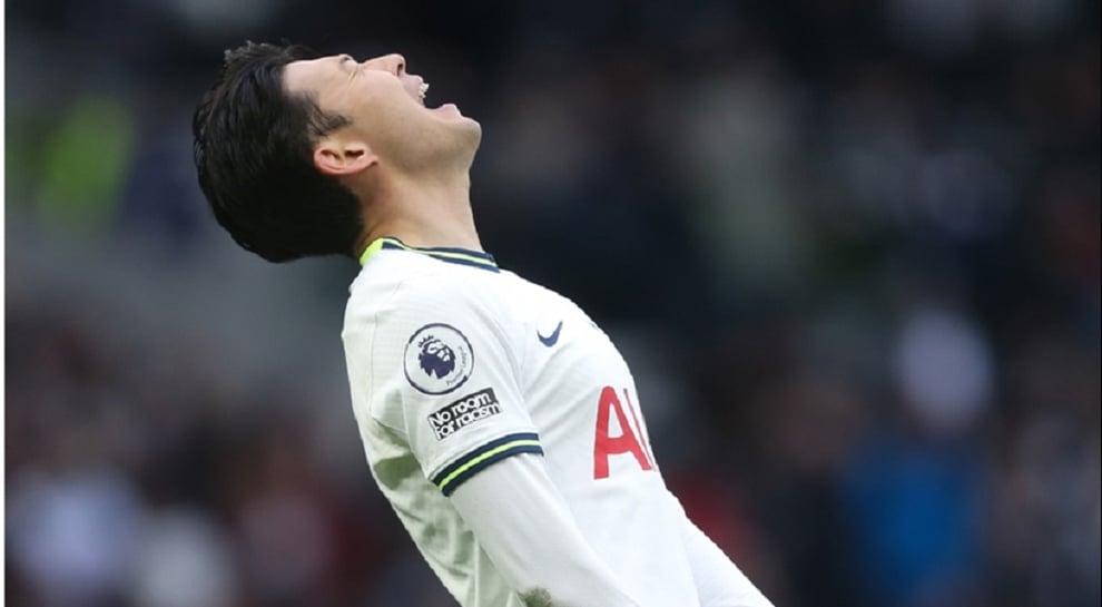 Son Feels Responsible For Conte's Exit From Tottenham