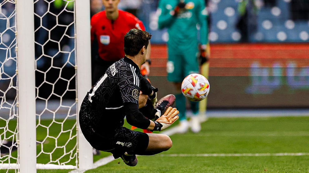 Spanish Super Cup: Courtois' Saves Send Madrid Past Valencia