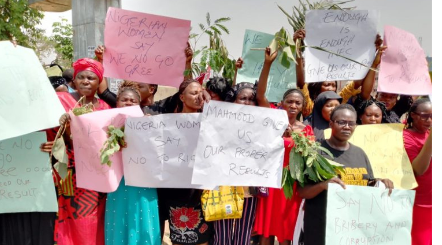 2023: Abuja Women Threaten To Go Naked Over Election Result 