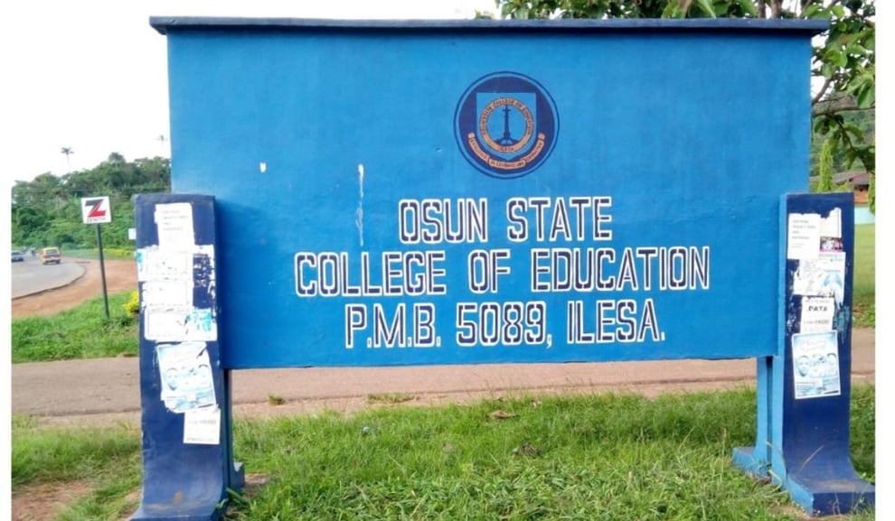 Osun: Stakeholders Protest Conversion Of Ilesa College To Un