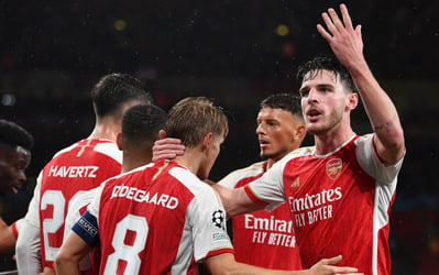 Arsenal break 14-year jinx, moves to UCL quarterfinals