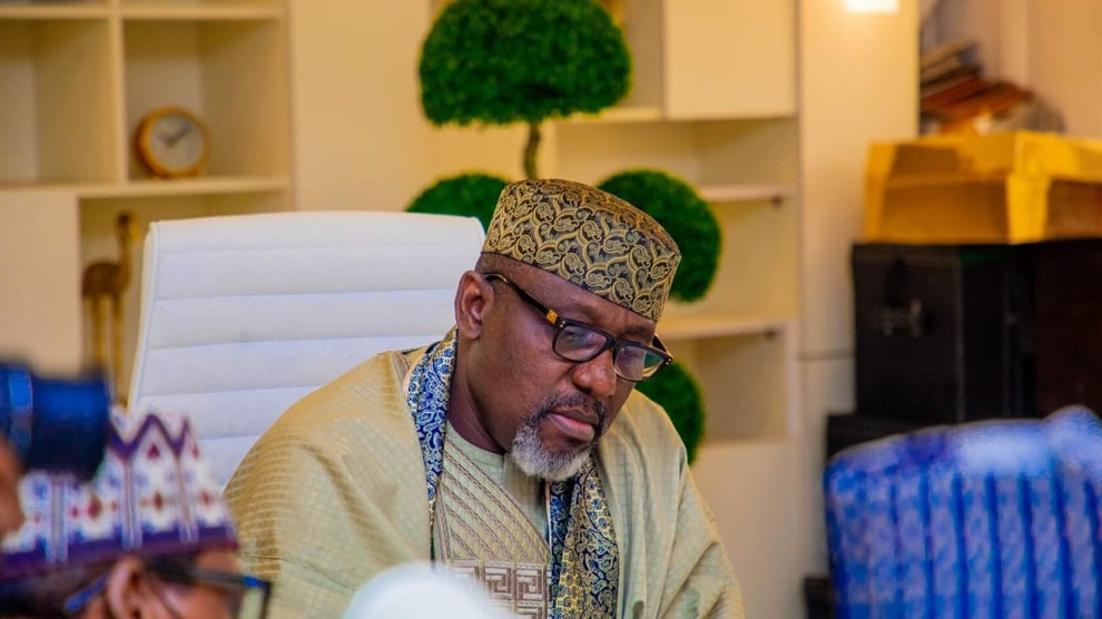 Rochas Okorocha: EFCC Operatives Storm Former Governor's Hou