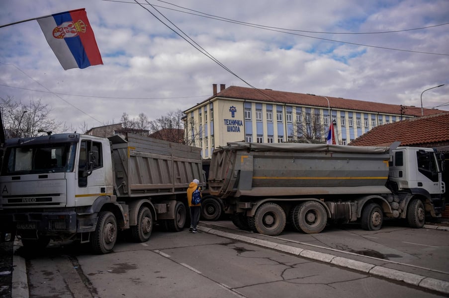 Barricade On Kosovo-Serbia Crossing Border Removed