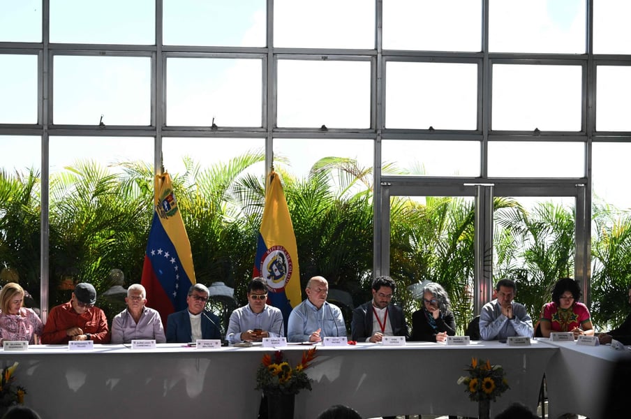 ELN Rebels Reject Ceasefire Agreement With Colombian Governm