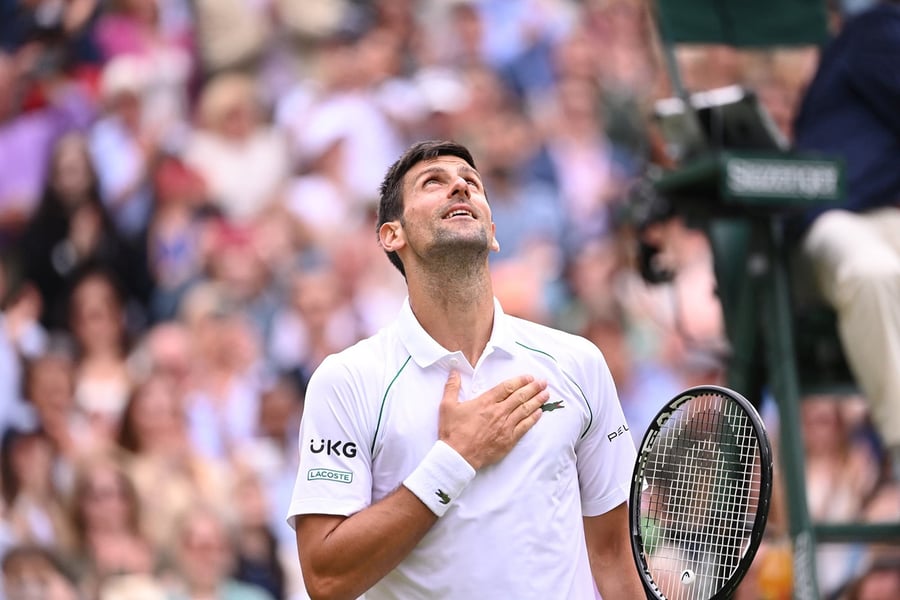 Djokovic Defeats Alcaraz To Claim 80th Win At Wimbledon, Ent