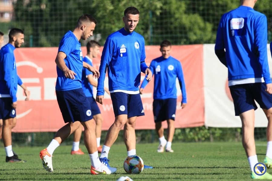 Bosnia Postpone Match Against Russia Over Criticism 