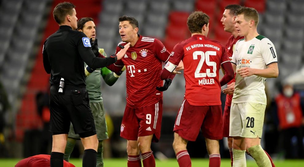 Bundesliga: Depleted Bayern Suffer Loss To Gladbach to Resum