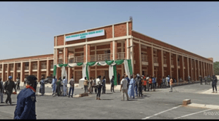 Ahmed Lawan Gifts ₦100 Million To Nguru Businessmen 