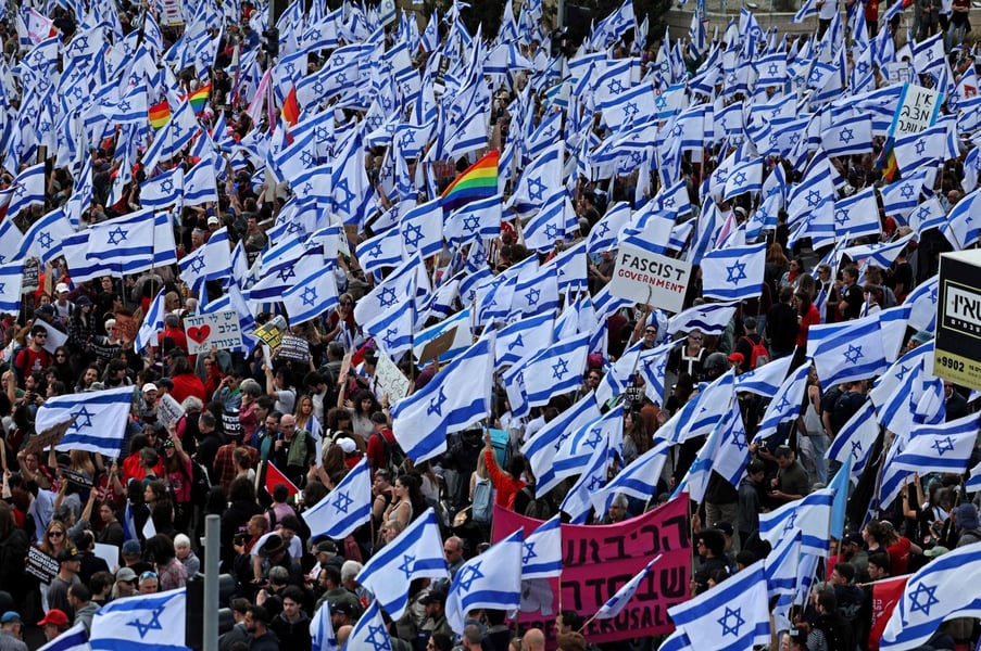 Israel Embassies Join Strike Over Netanyahu's Judicial Refor