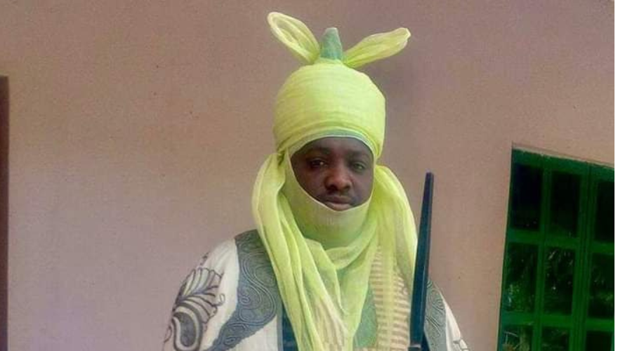 Jigawa Governor Presents Staff Of Office To Emir Of Dutse 