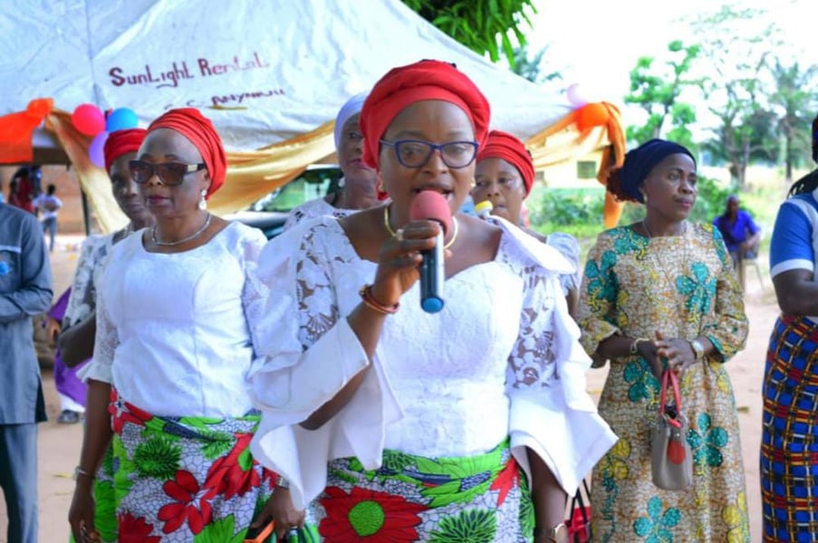 2023 Guber: Enugu Women Take Peter Mbah’s Campaign To Rura