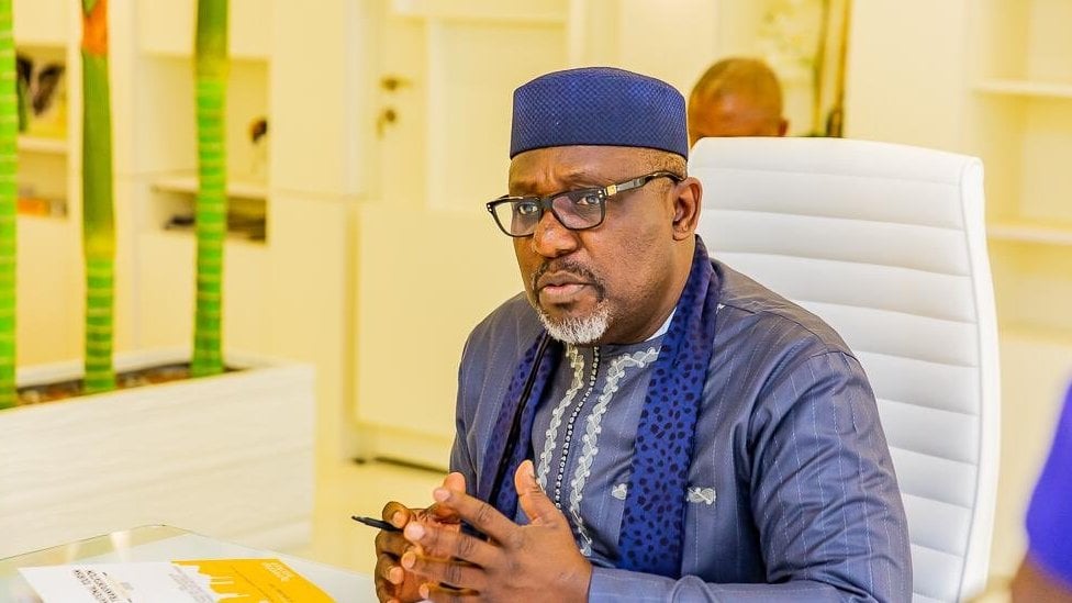 Court Admits Okorocha To N500 Million Bail