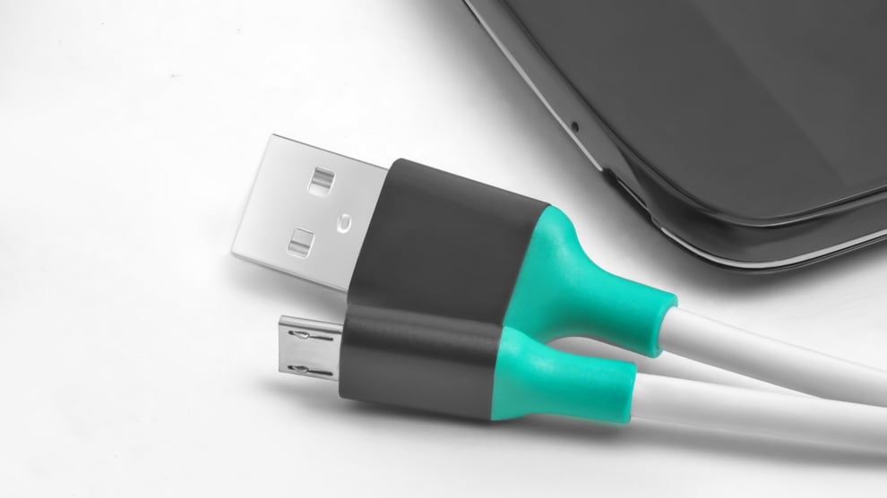7 Types Of Phone USB Chargers You Should Know
