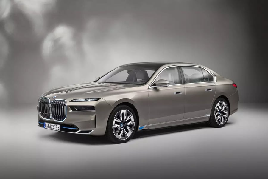 i7 xDrive60: BMW’s First Completely Electric 7 Series