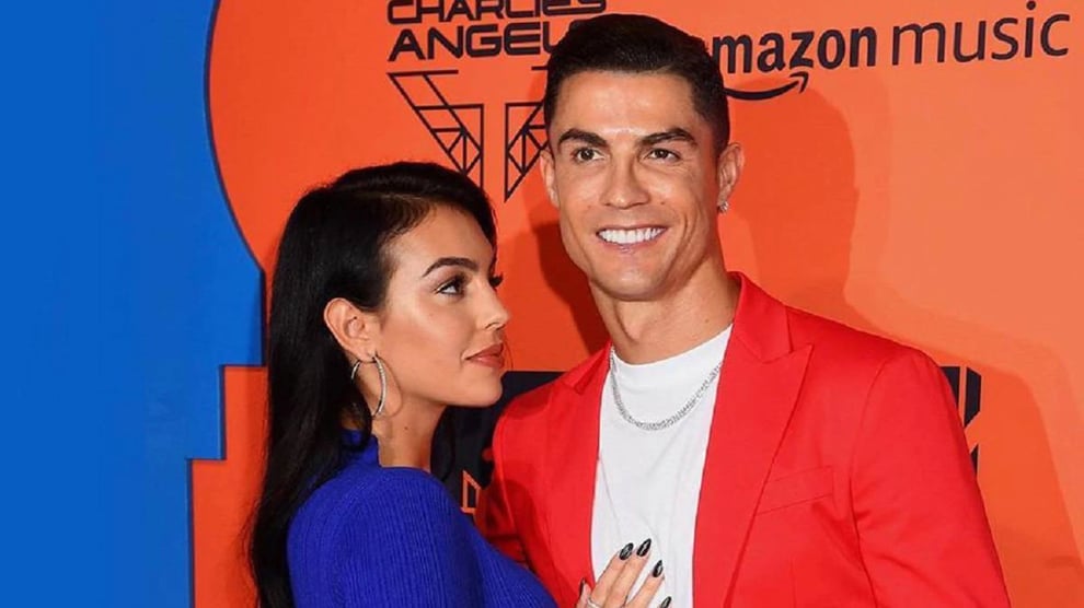 Georgina Rodriguez Flaunts Lovely Ring In Dinner Date With C