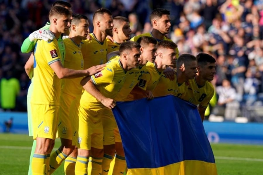Ukraine Players To Hang Flag From Frontline Soldiers In Dres