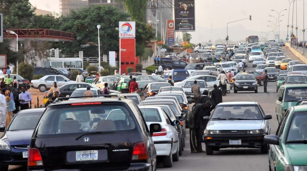 Citizens Lament Over Fuel Shortage, Epileptic Power Supply