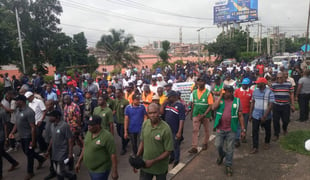 Ogun: Protesters Storm Sagamu Streets Over Rising Fish Price
