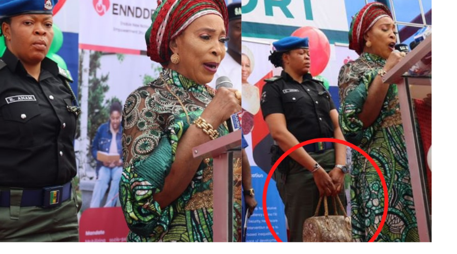 Police Tackles Orderly For Carrying Atiku’s Wife's Handbag