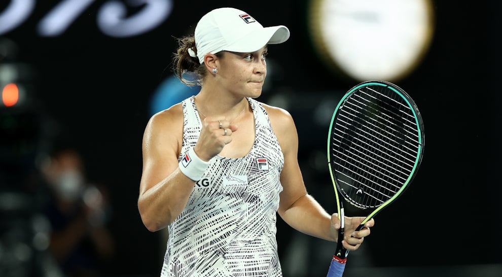 Australian Open: Barty Cruises Past Collins Into Finals