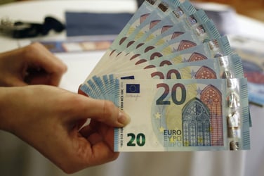 Eurozone Investor Morale Falls As Inflation, Energy Worries 