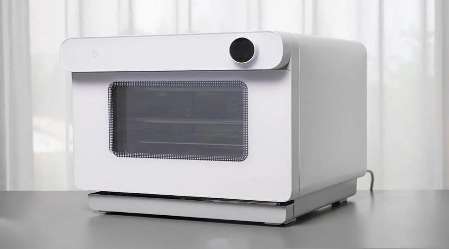 Xiaomi's New Smart Oven Gives Meals Another Taste